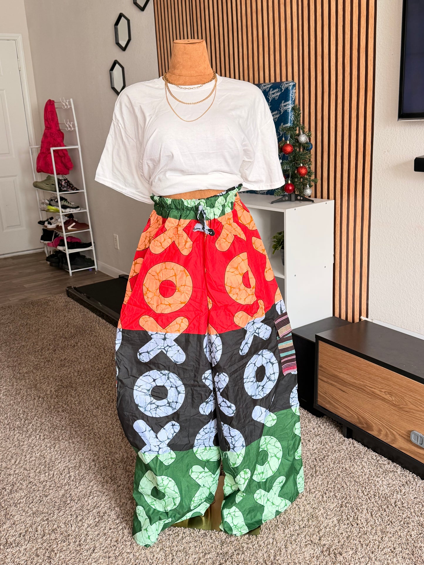 006 African Print Pant, Ankara wide leg palazzo trouser, women clothing's, African unisex pants, Trendy Adire Asoke.Fits a size 6 to size 16